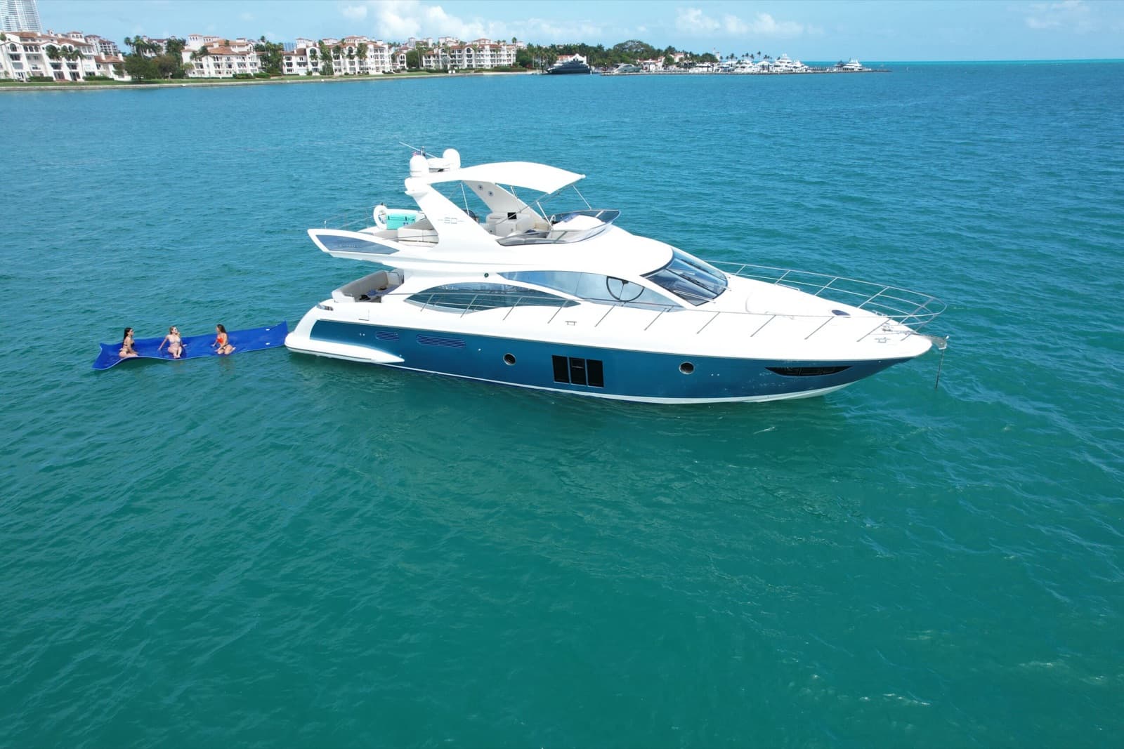 60' Azimut