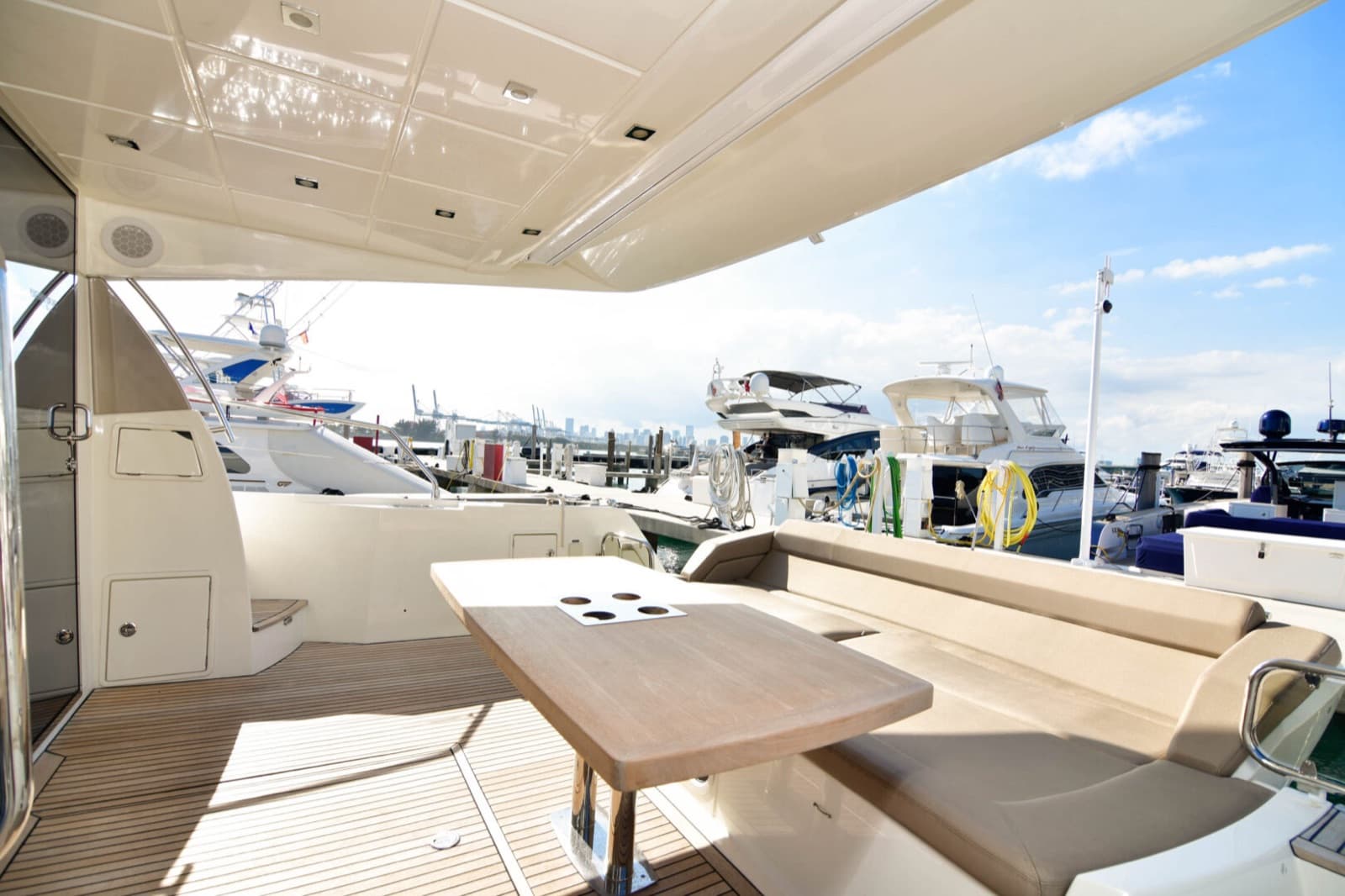 55' Prestige, photo 9