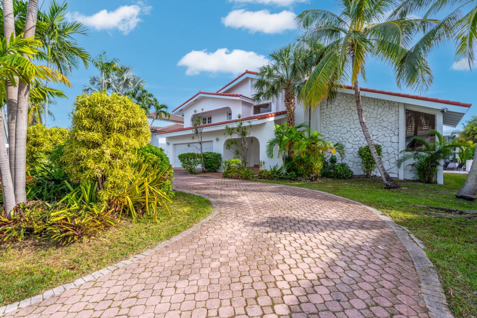 Villa Sola, photo 2