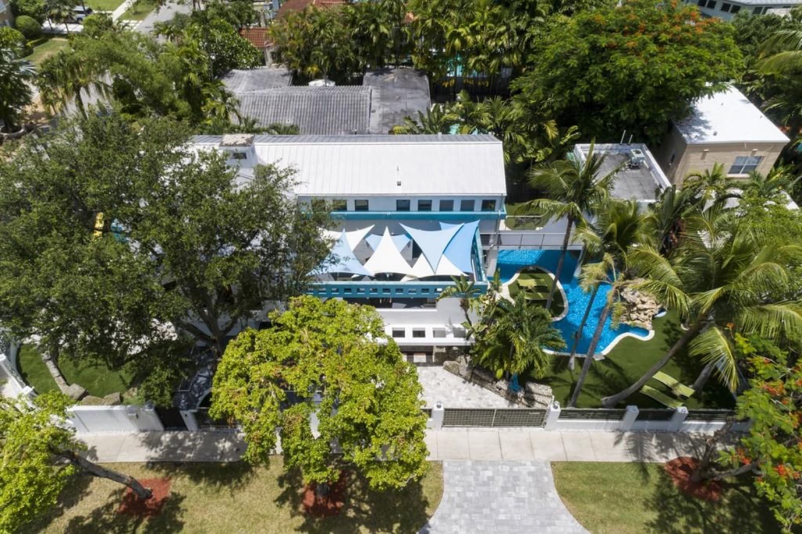 Villa Utopia, photo 3