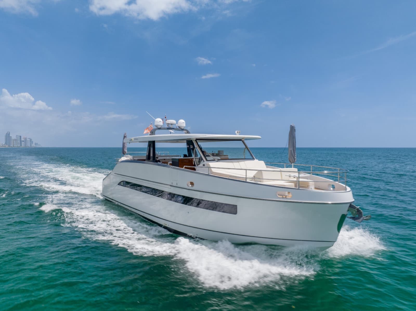 69' Astondoa Top Deck, photo 11