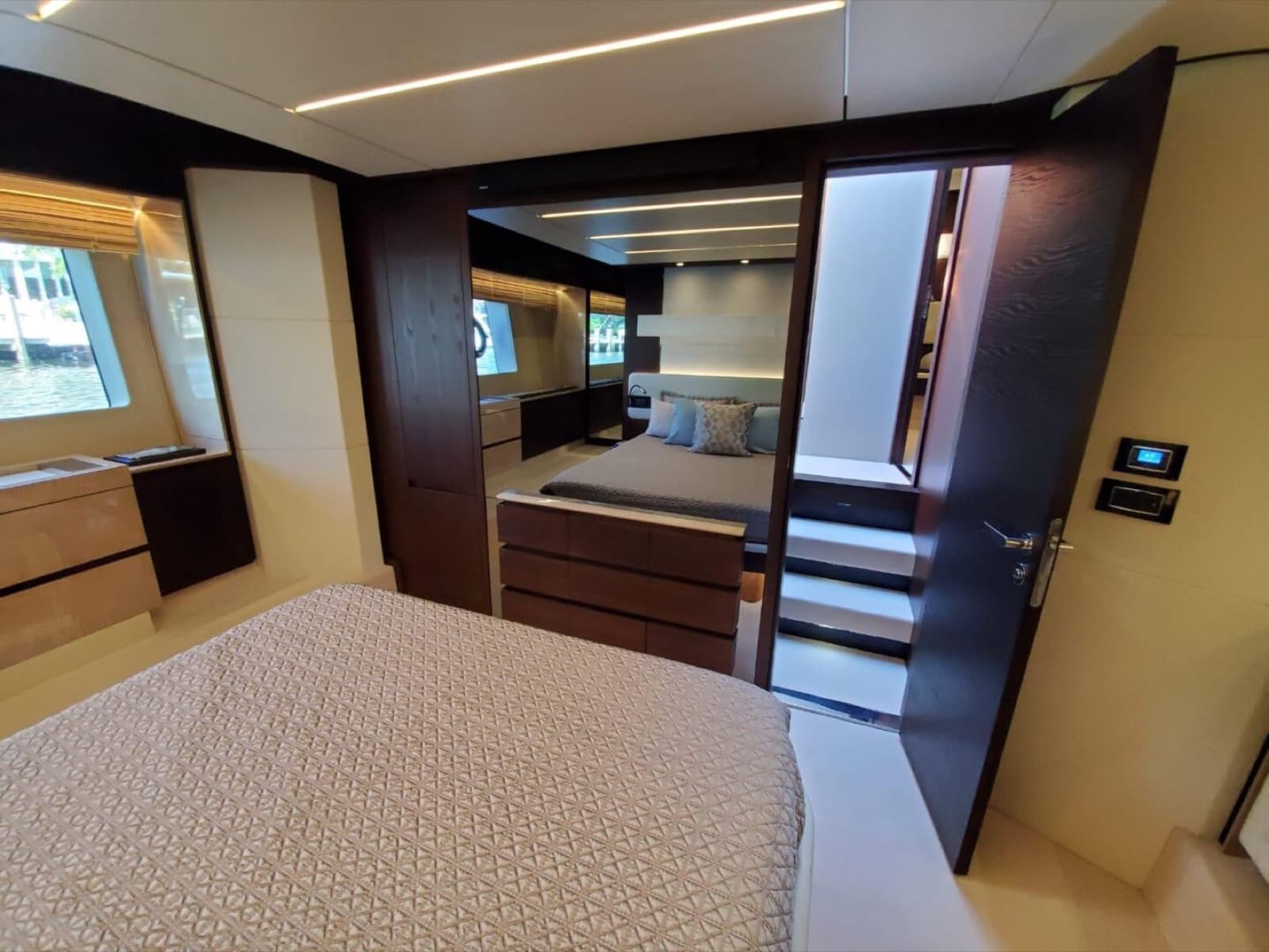 72' Azimut, photo 9