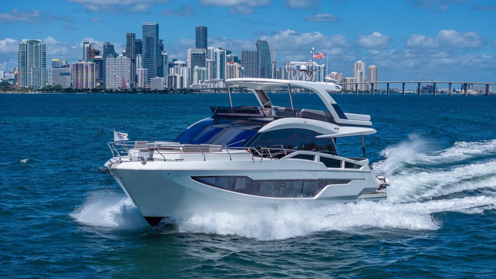 65' Galeon