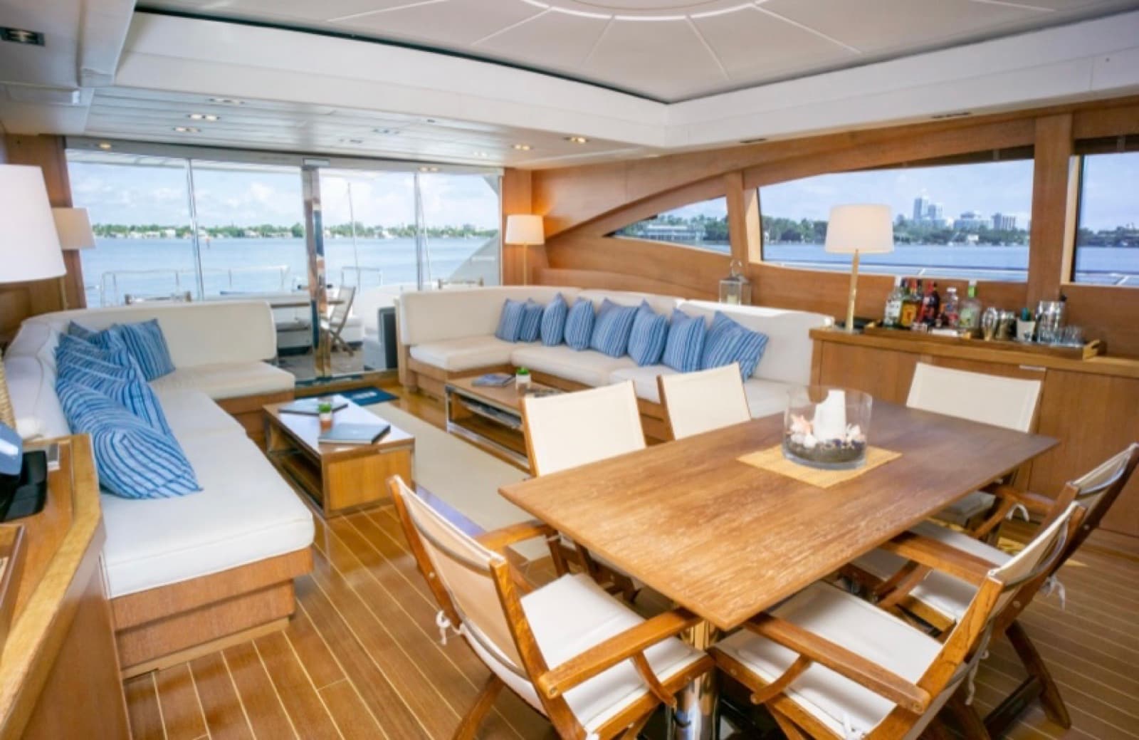 92' Mangusta, photo 6