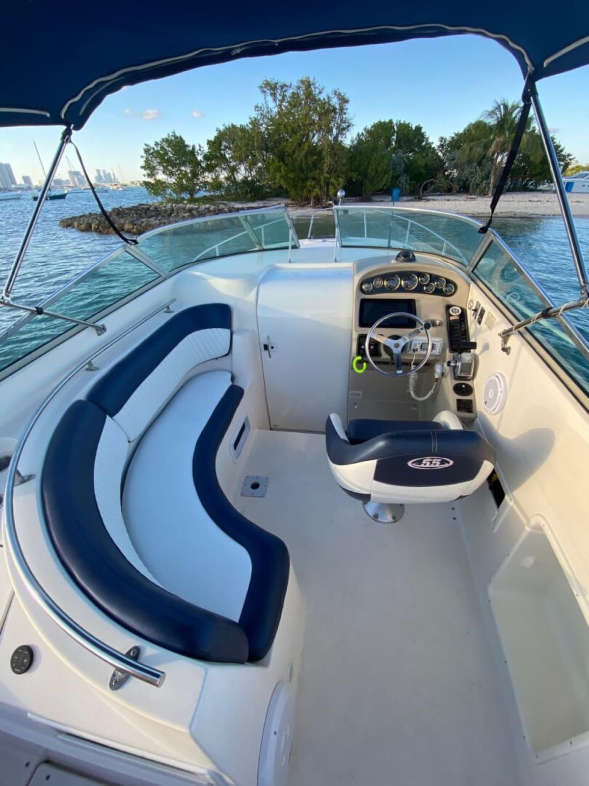 28' Rinker, photo 6