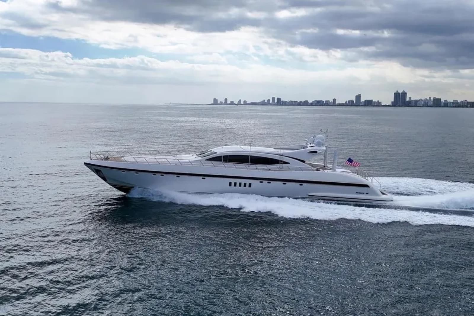 118' Mangusta, photo 9