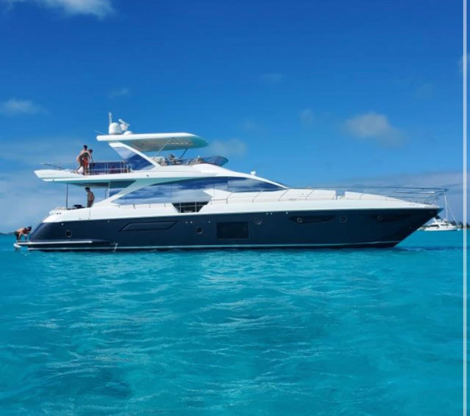 72' Azimut
