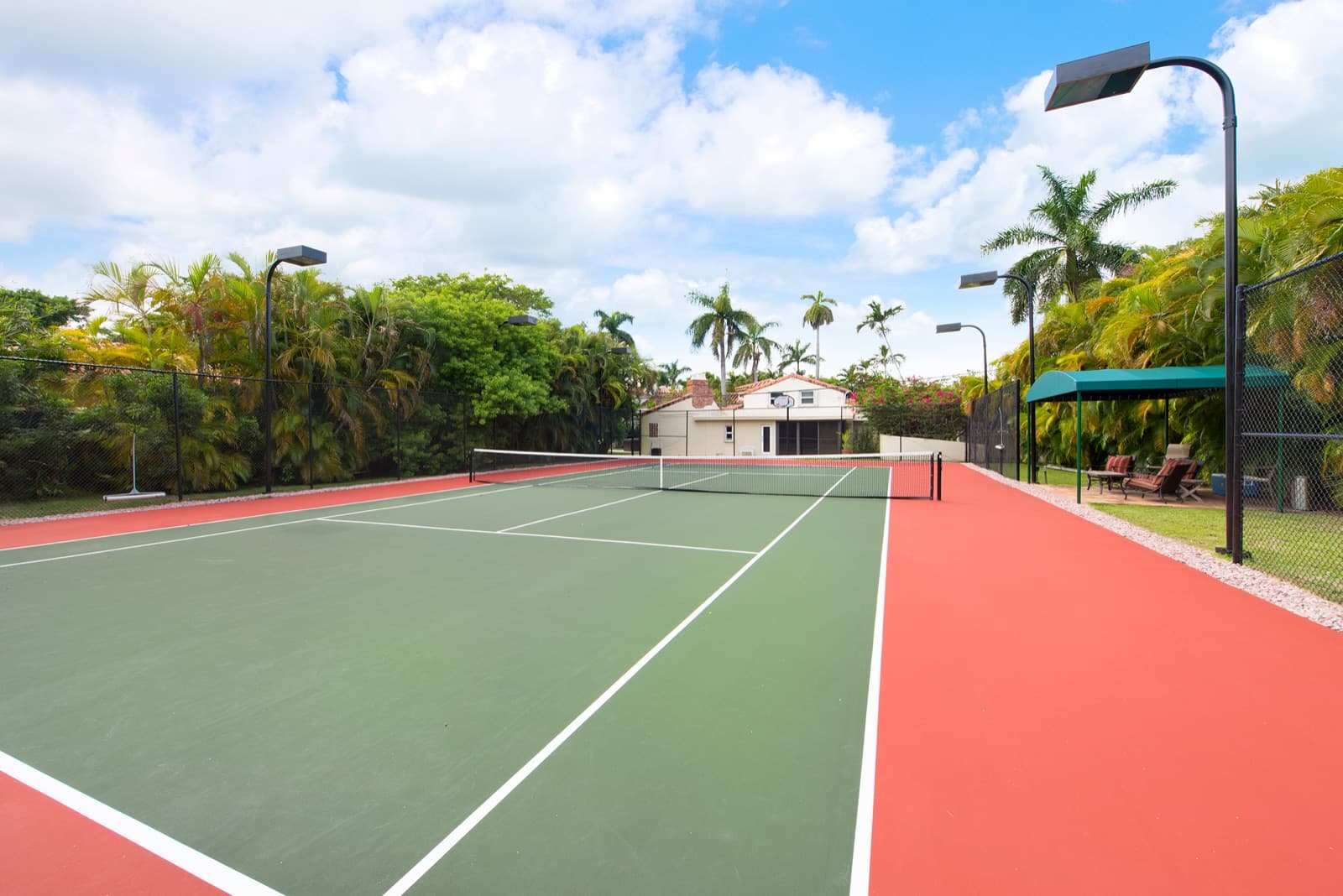 Tennis Mansion