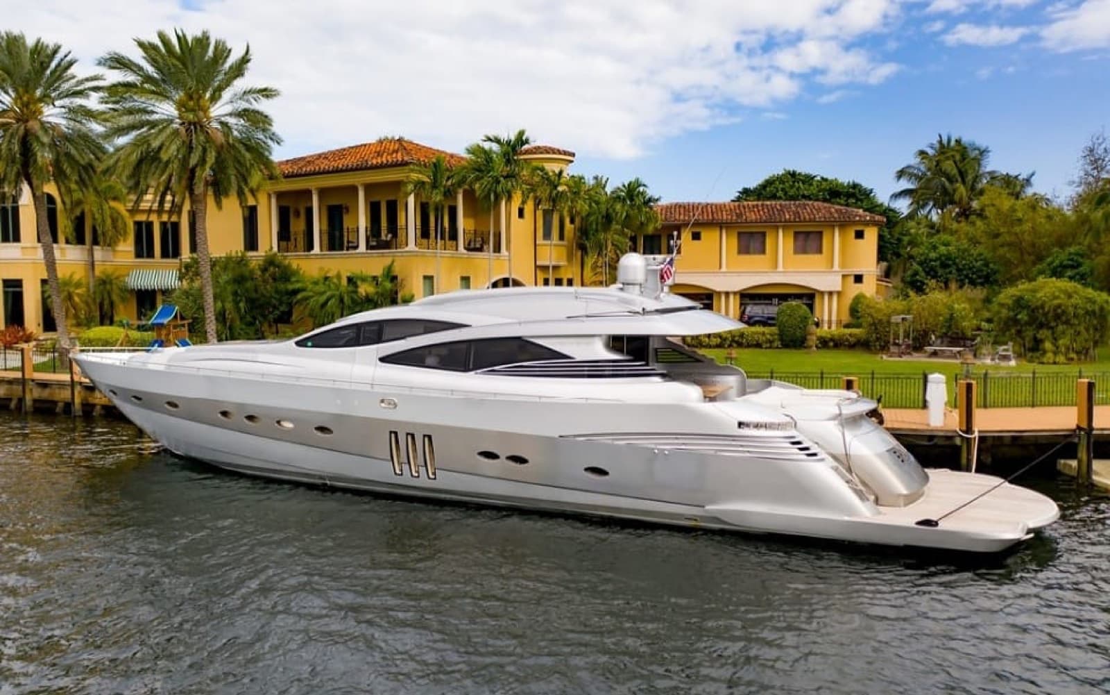 94' Pershing, photo 4