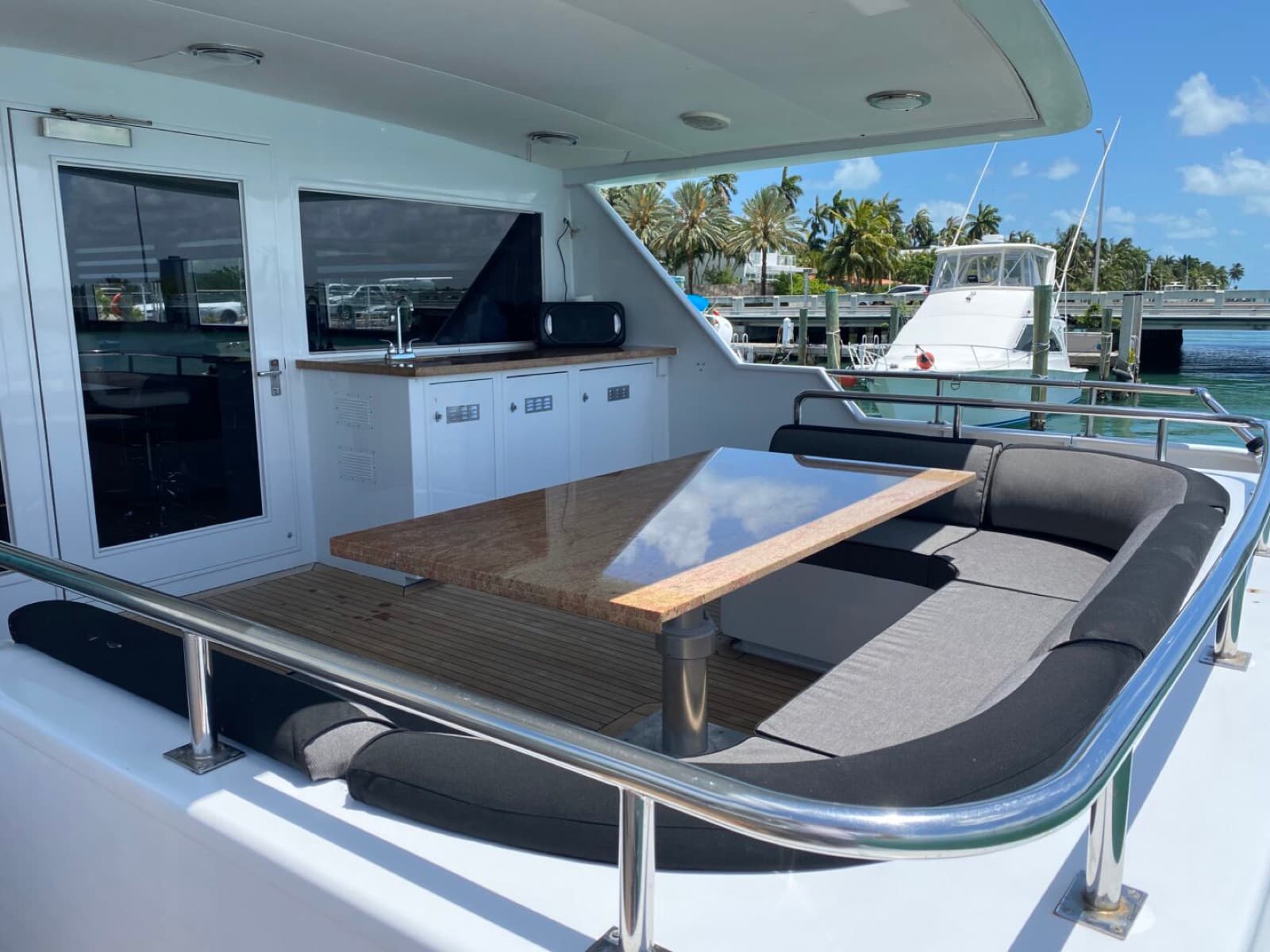 110' Broward, photo 11