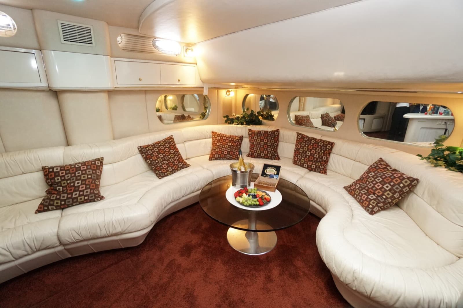63' Searay, photo 10