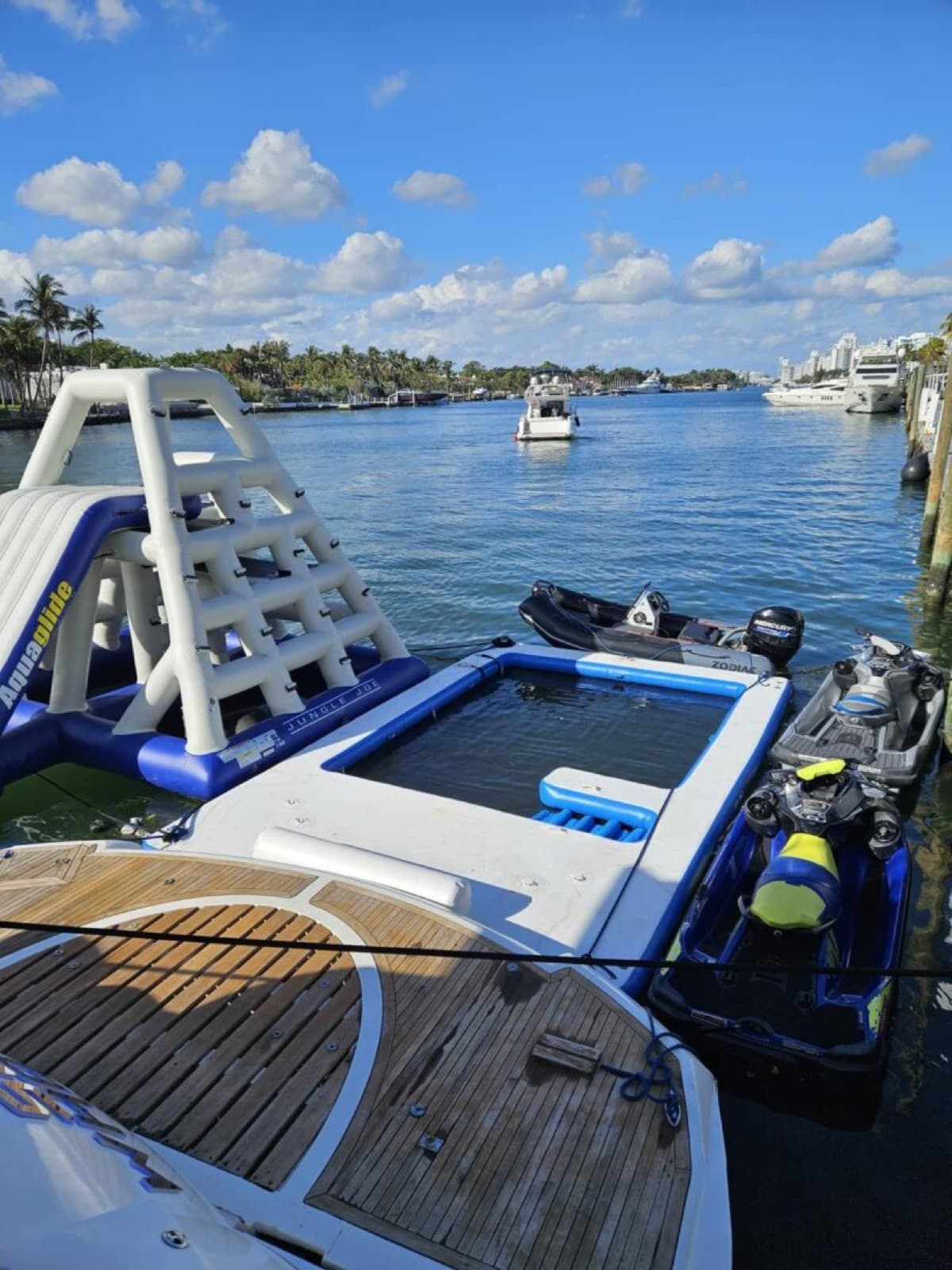 100' Sunseeker, photo 6