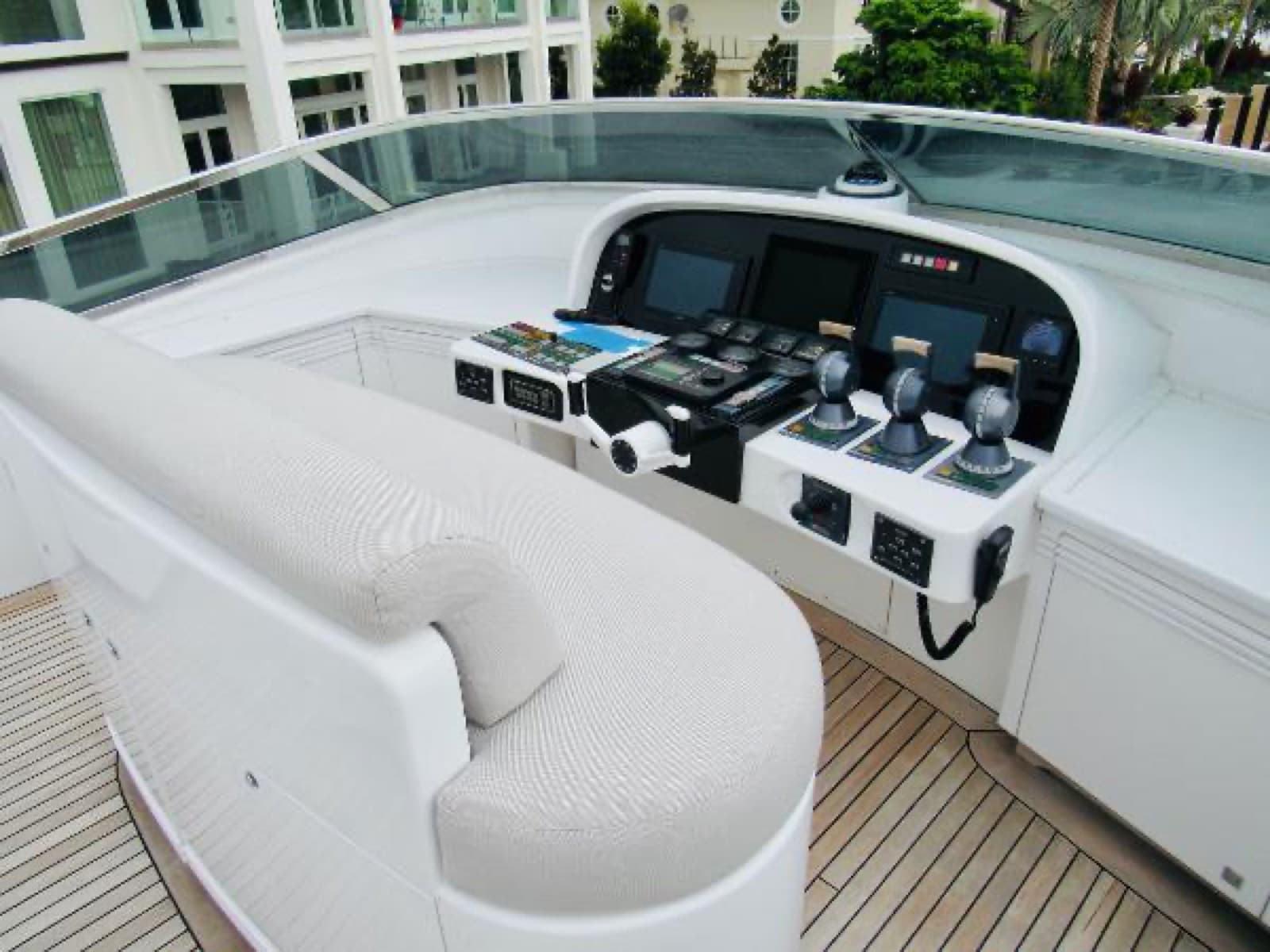 105' Leopard, photo 10