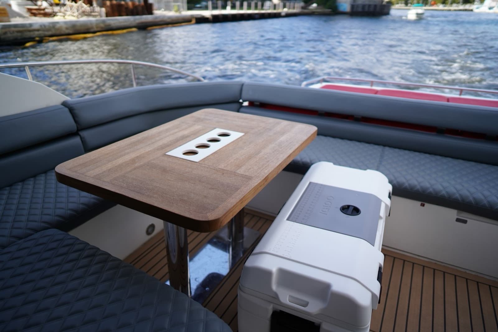 65' Fairline, photo 12