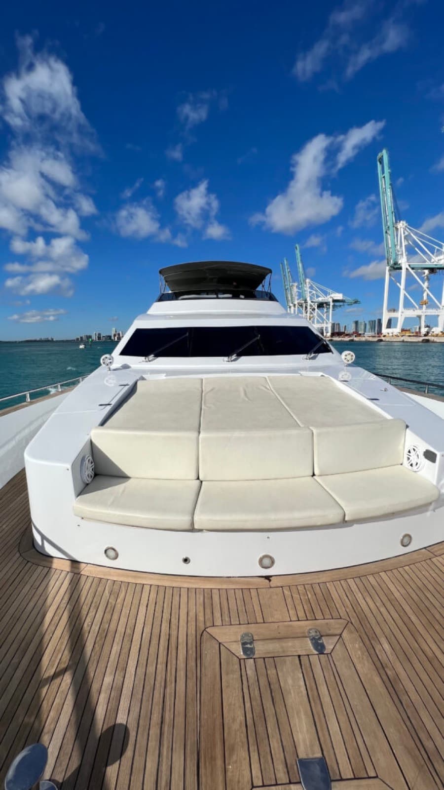 100' Tecnomar, photo 9