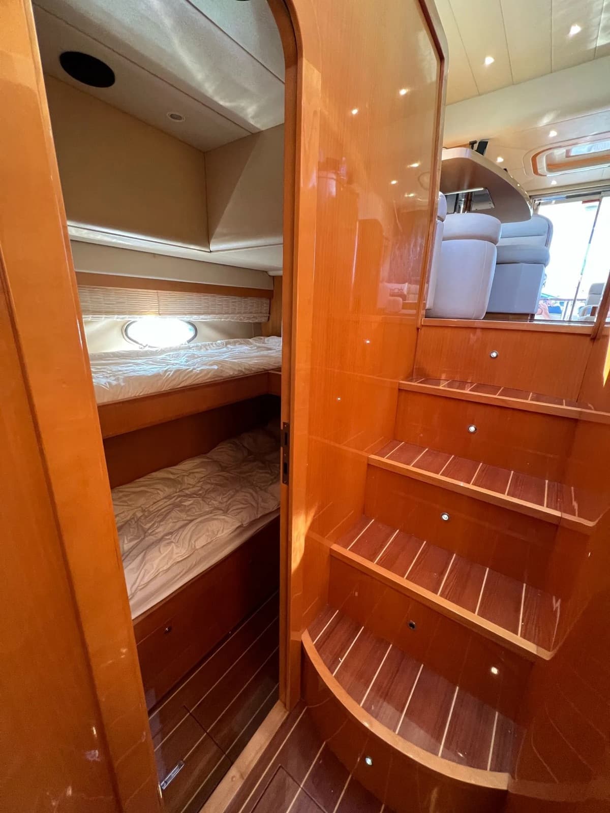 55' Uniesse, photo 9