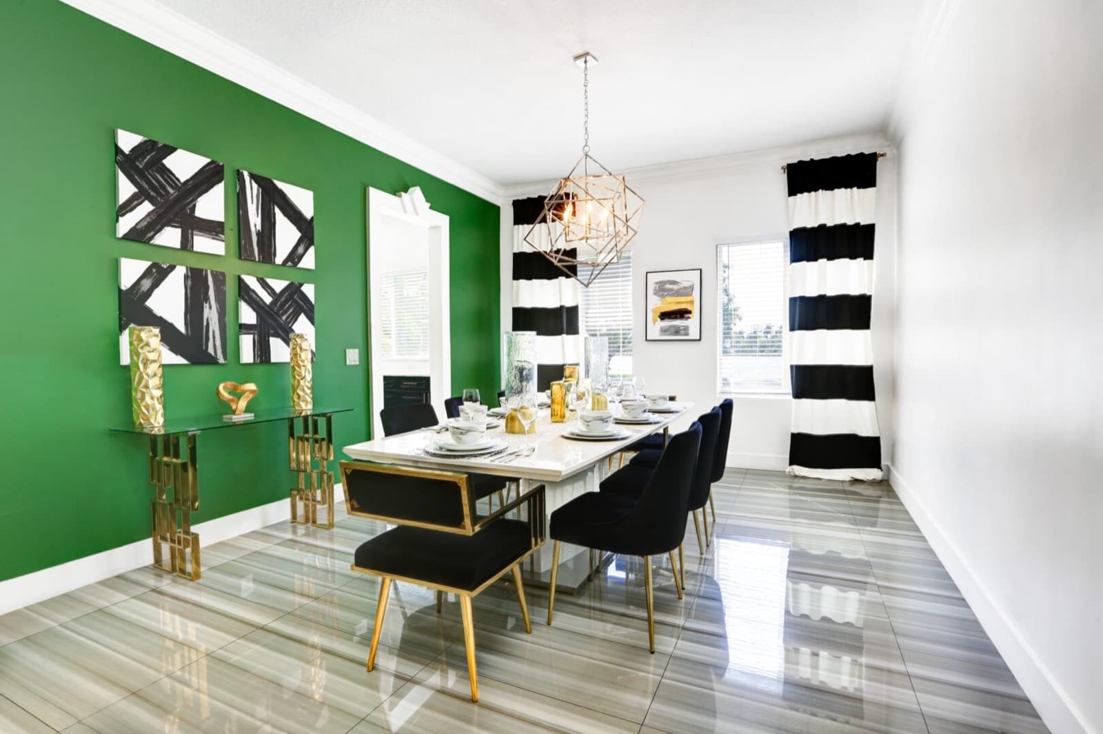 Hollywood Regency, photo 12