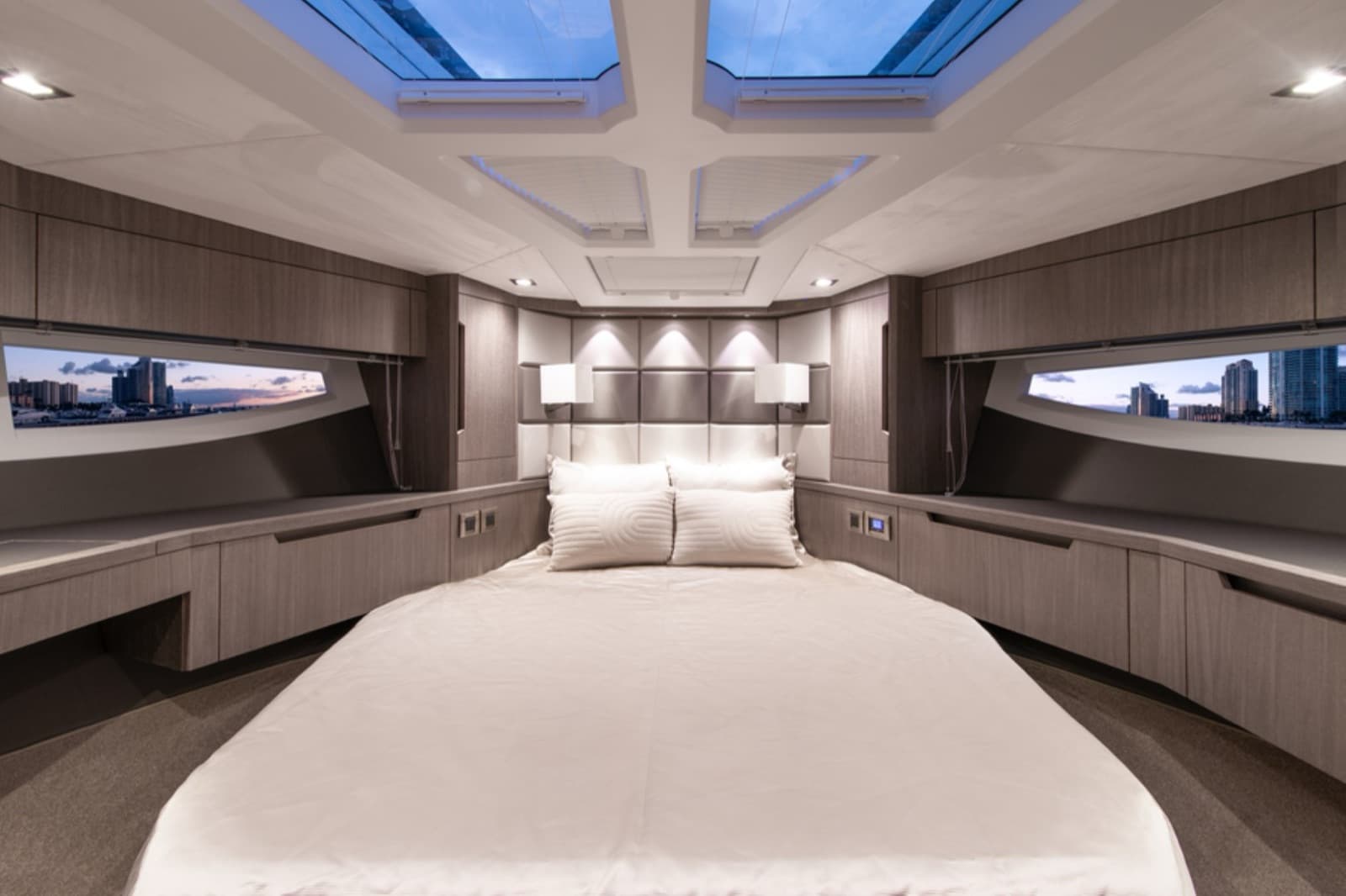 53' Galeon, photo 11
