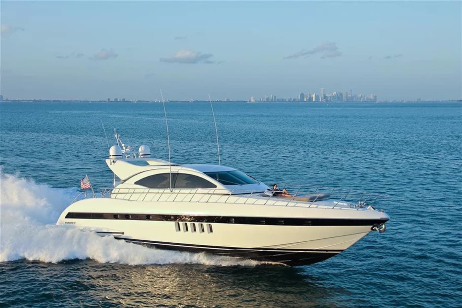 72' mangusta, photo 2