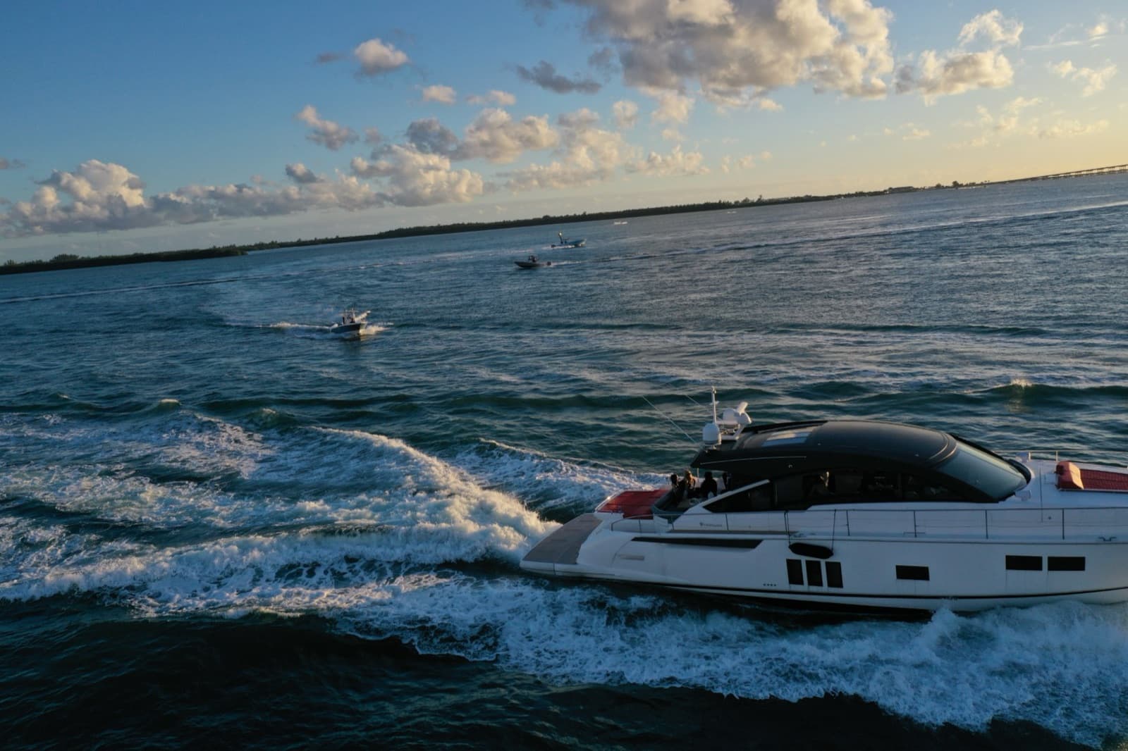65' Fairline, photo 6
