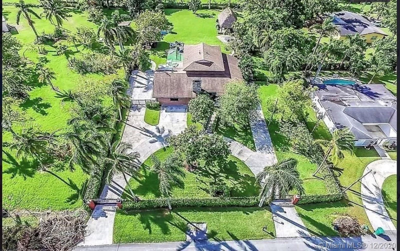 Blockchain Manor, photo 5