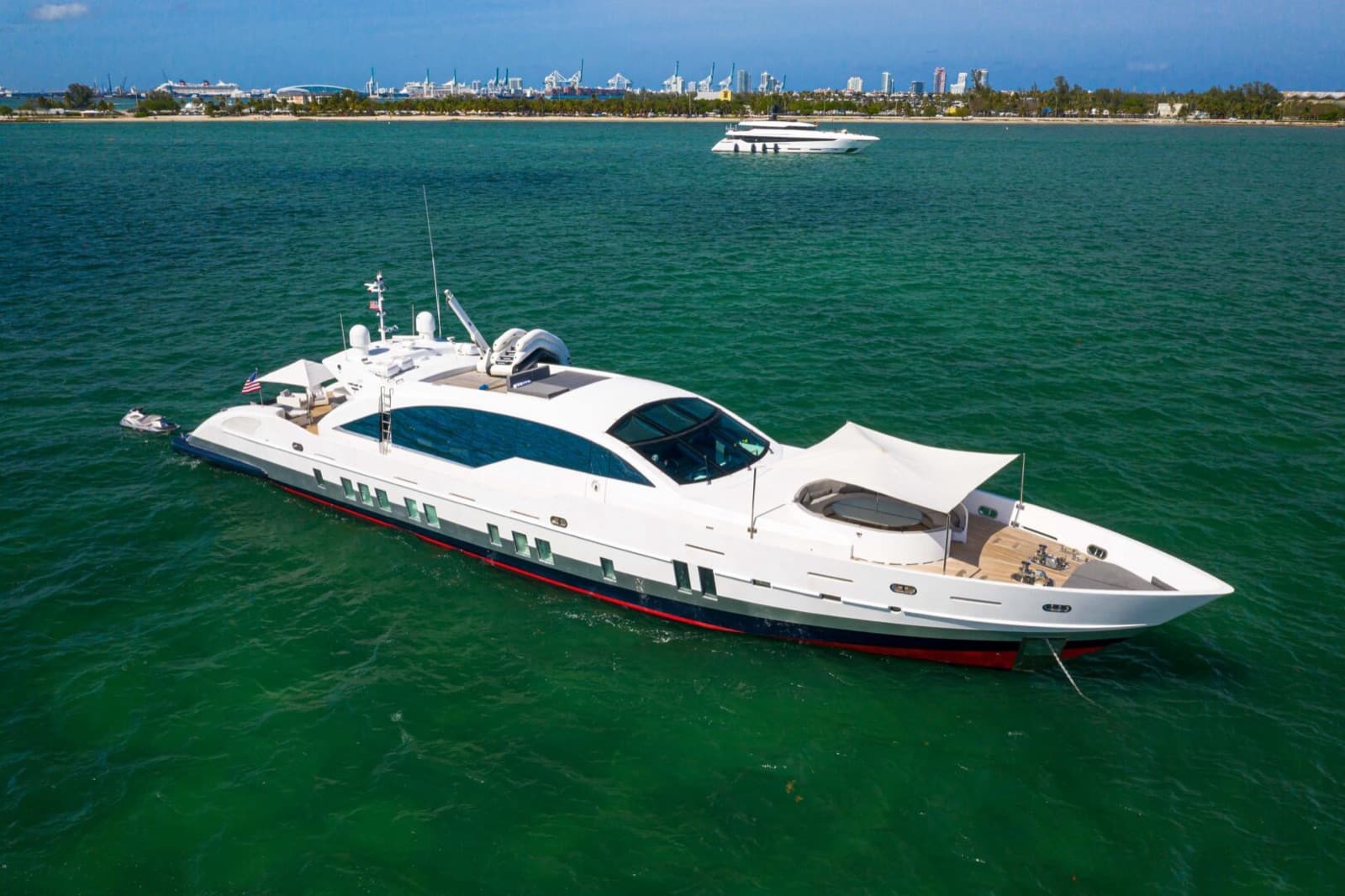 120' Tecnomar, photo 6