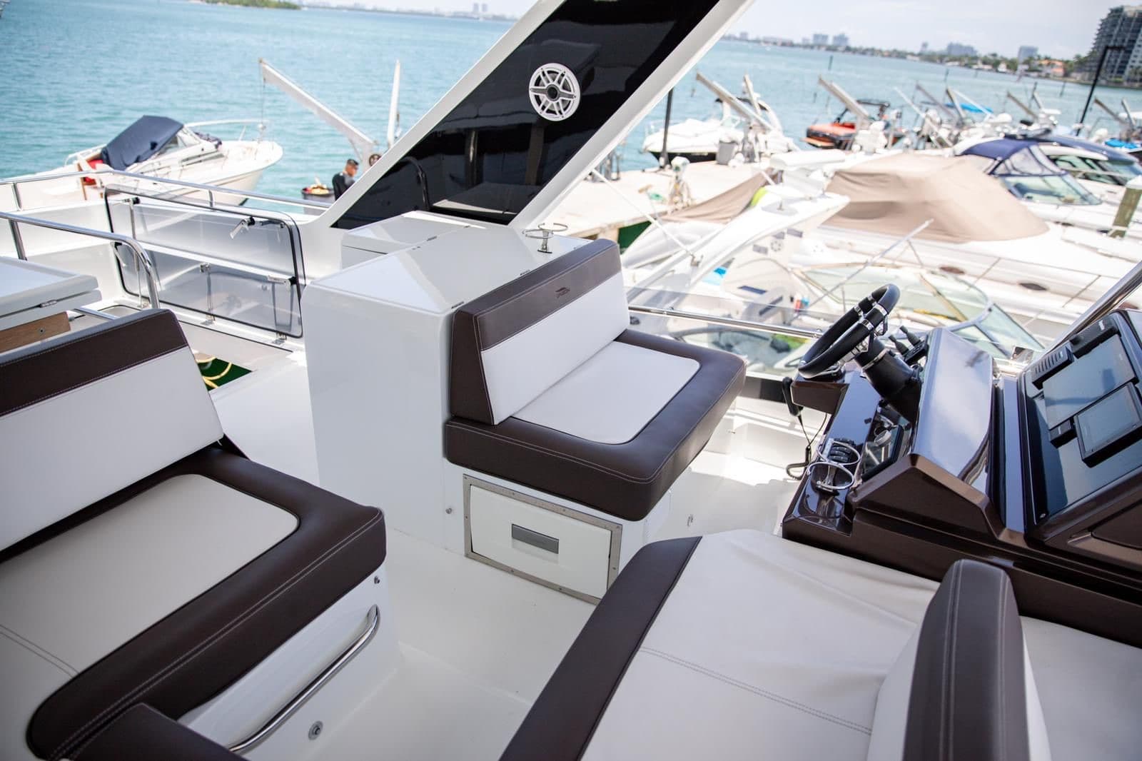 55’ Galeon, photo 7
