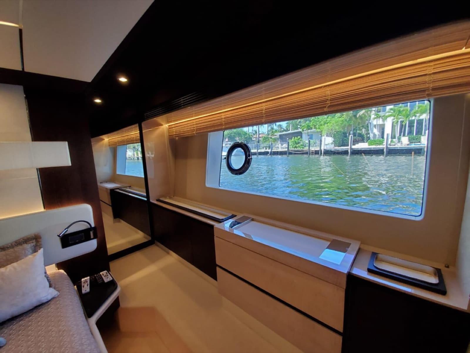 72' Azimut, photo 7