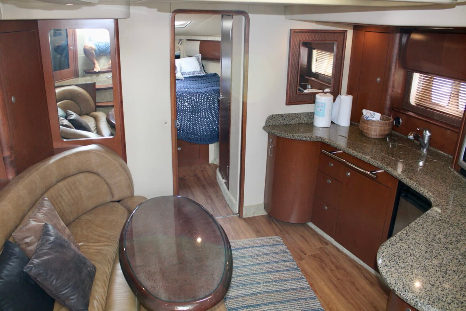 44' Sundance, photo 12