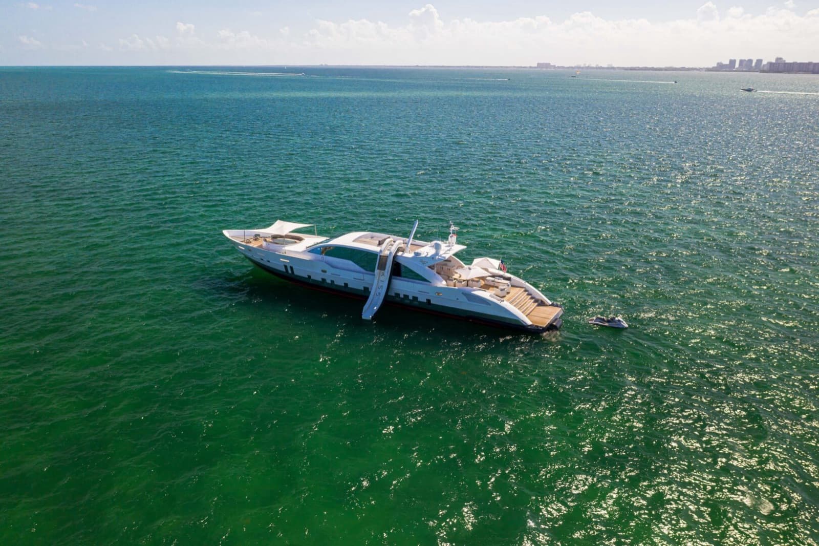 120' Tecnomar, photo 3