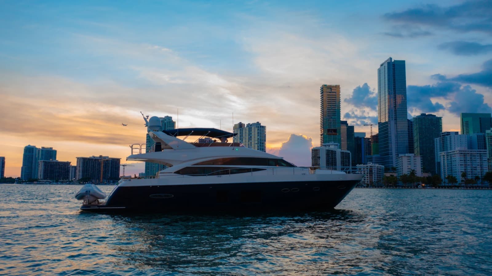 80' Princess, photo 6