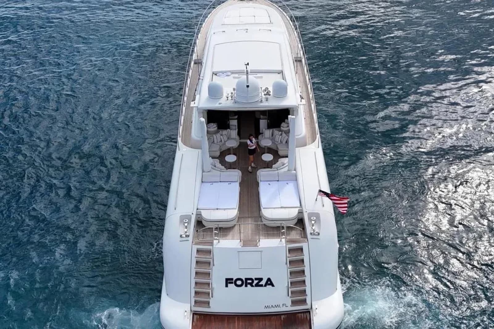 118' Mangusta, photo 6