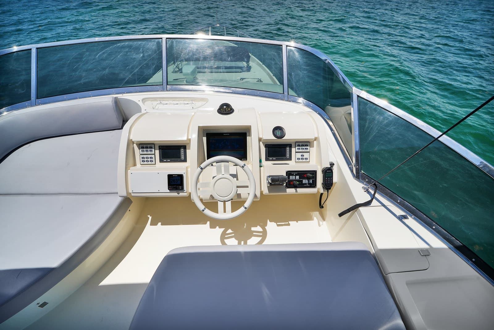 75' Azimut, photo 12