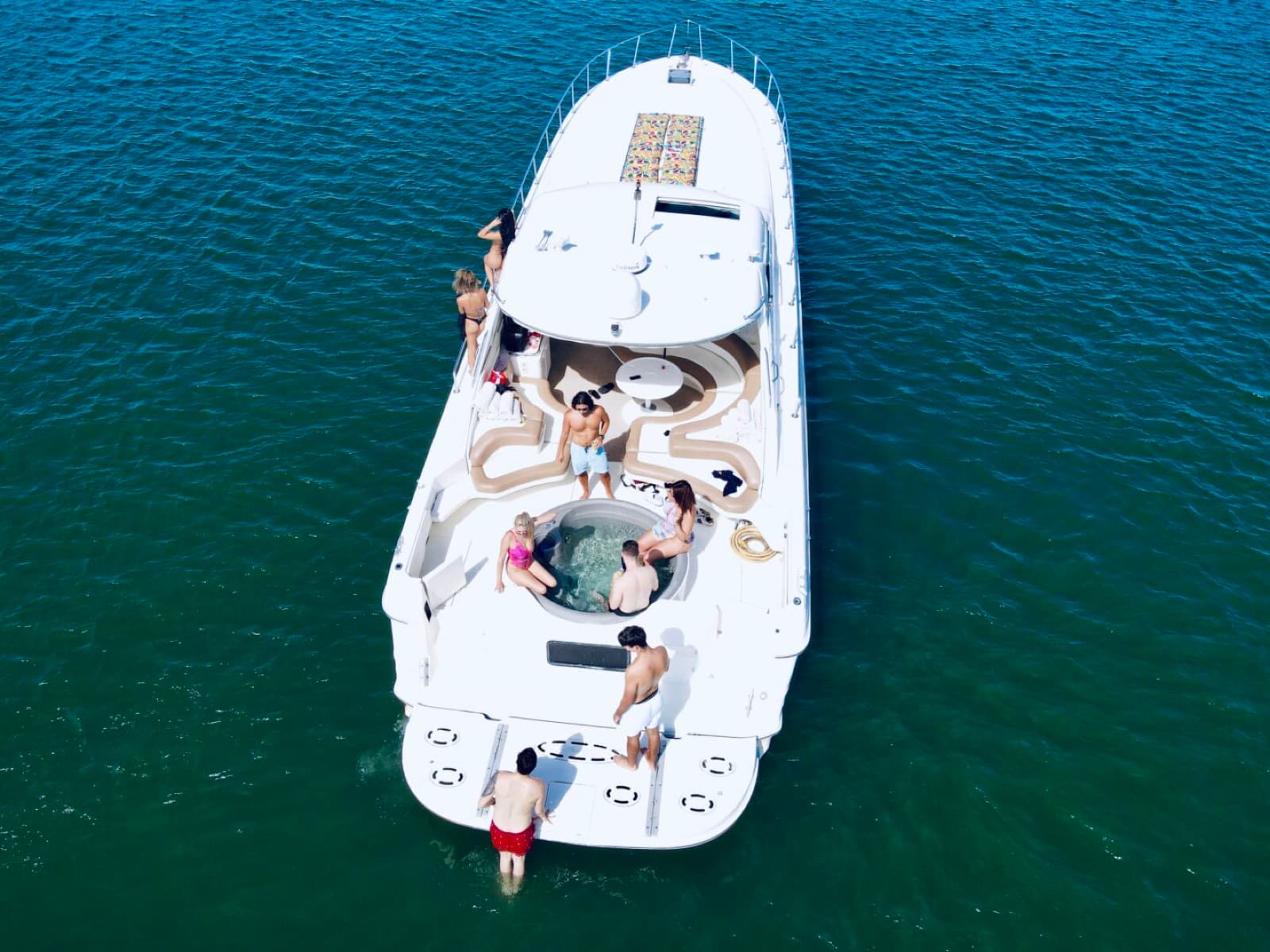 63' Searay, photo 7