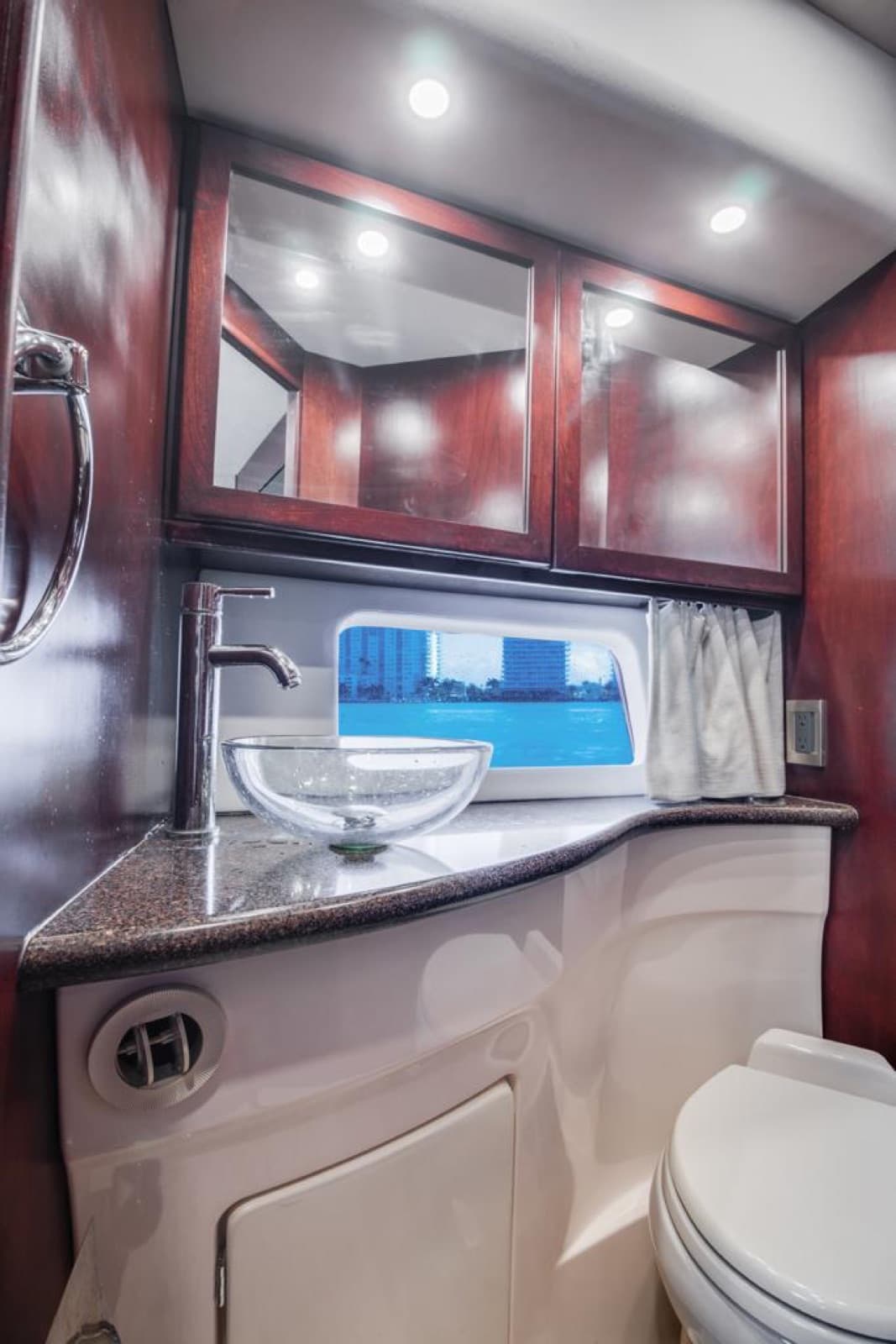 47' SILVERTONE Fly 2019, photo 10