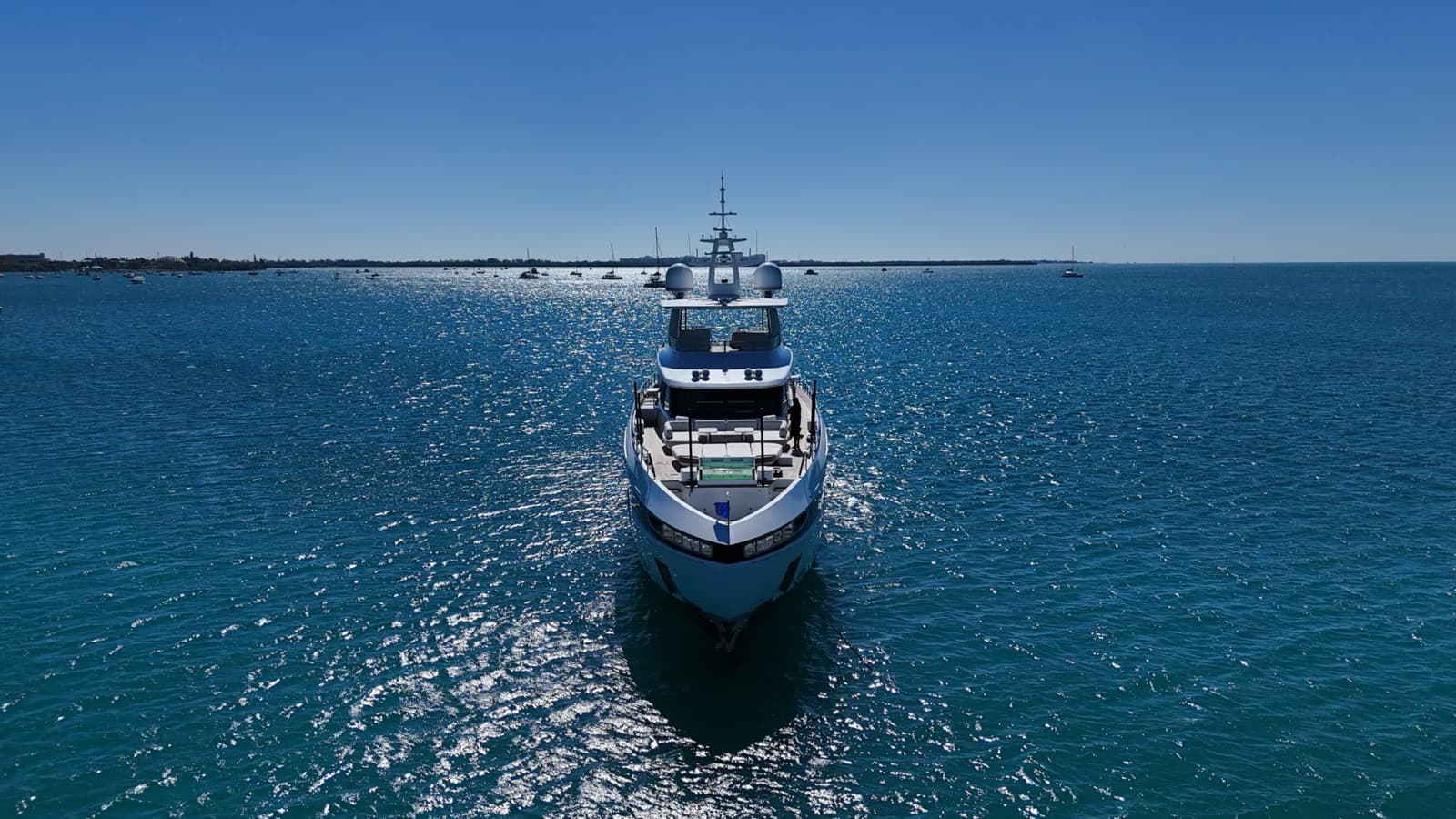 122' Azimut 36 Meter Trideck, photo 3
