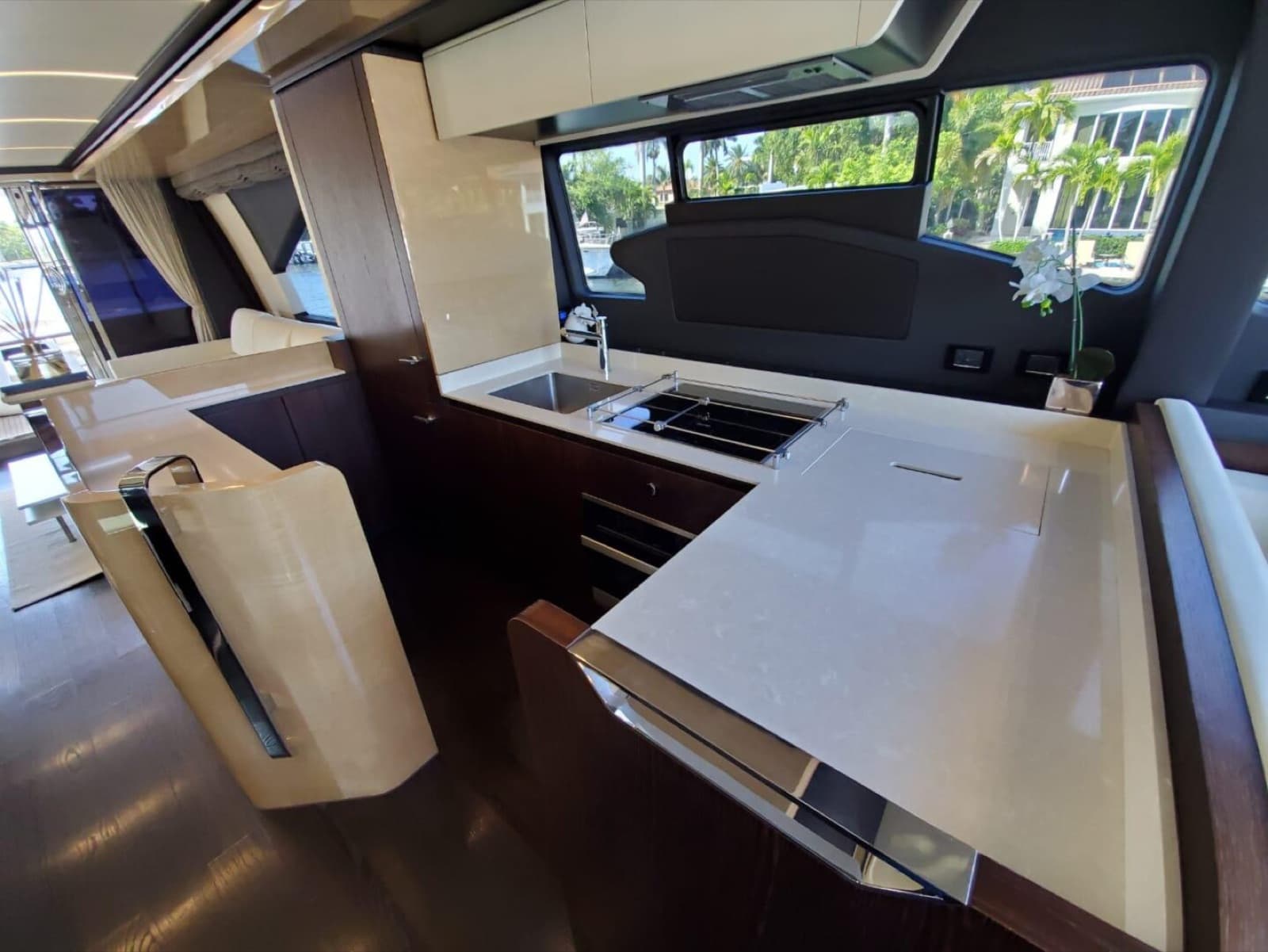 72' Azimut, photo 4