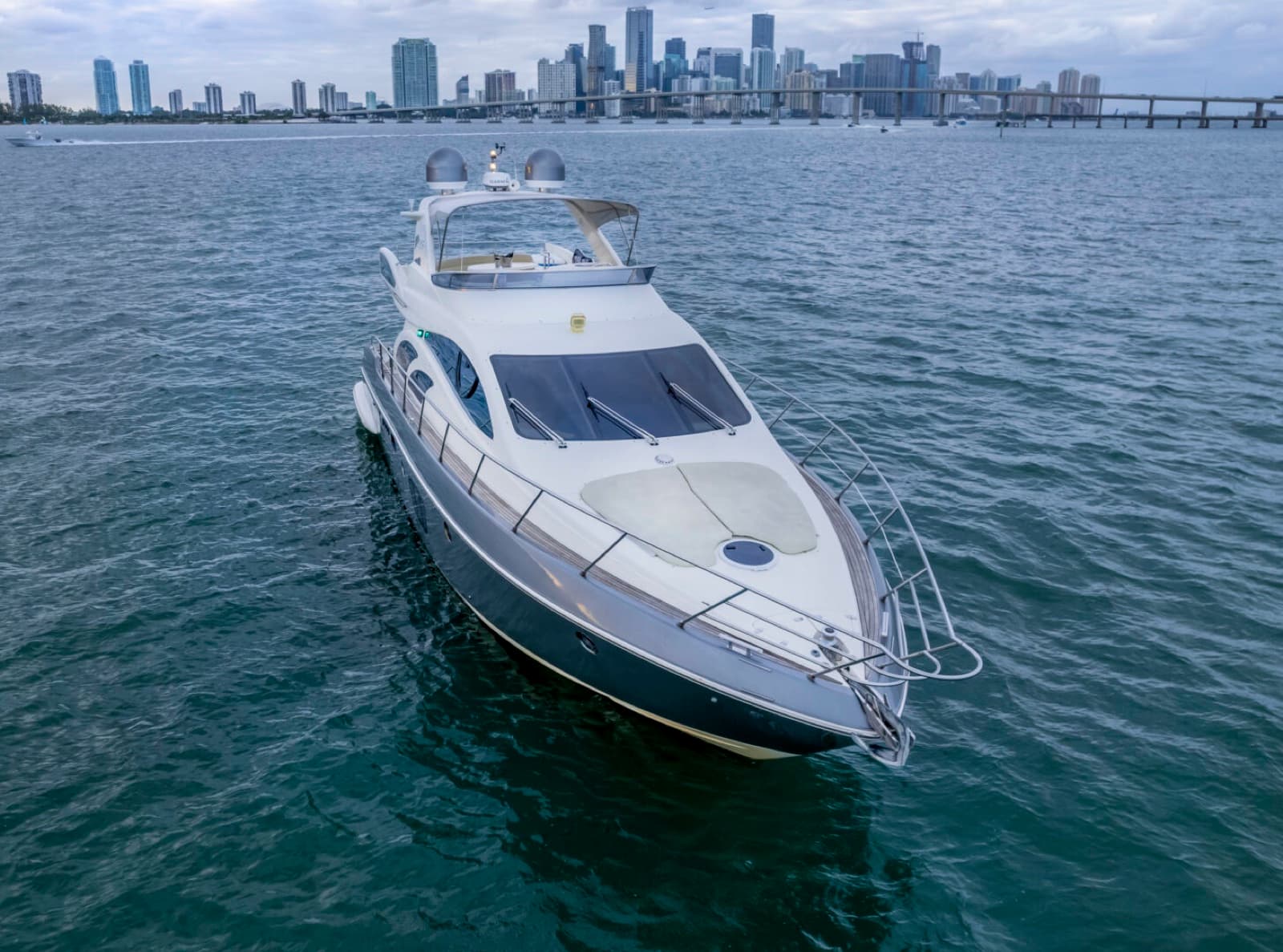 55' Azimut (Gray), photo 4