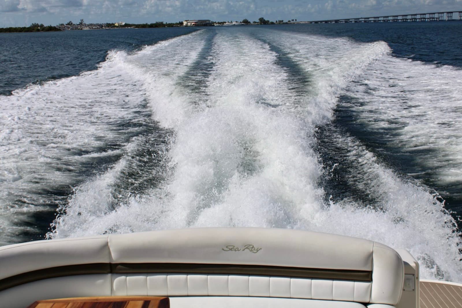 44' Sundance, photo 6