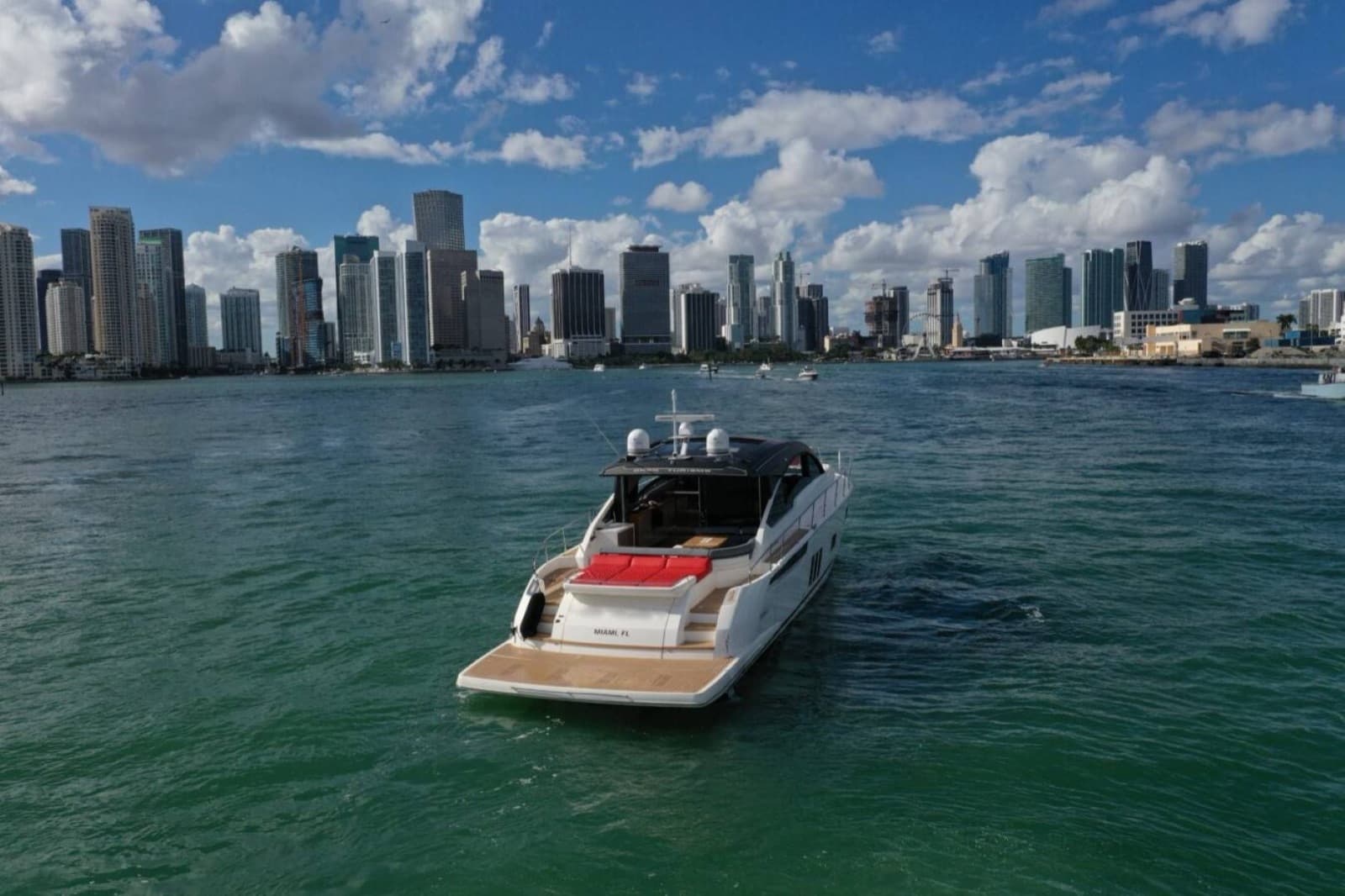 65' Fairline, photo 5