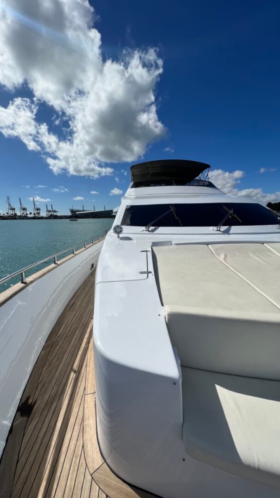 100' Tecnomar, photo 10