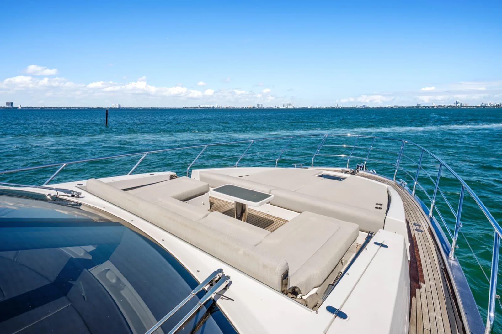 72’ Azimut S7, photo 11