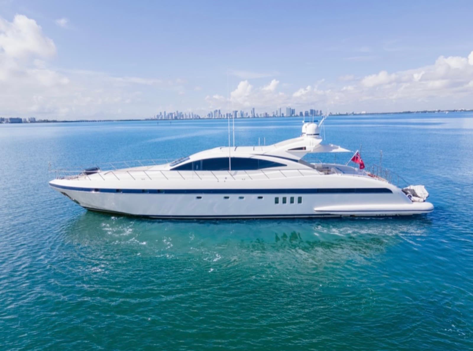 92' Mangusta, photo 7