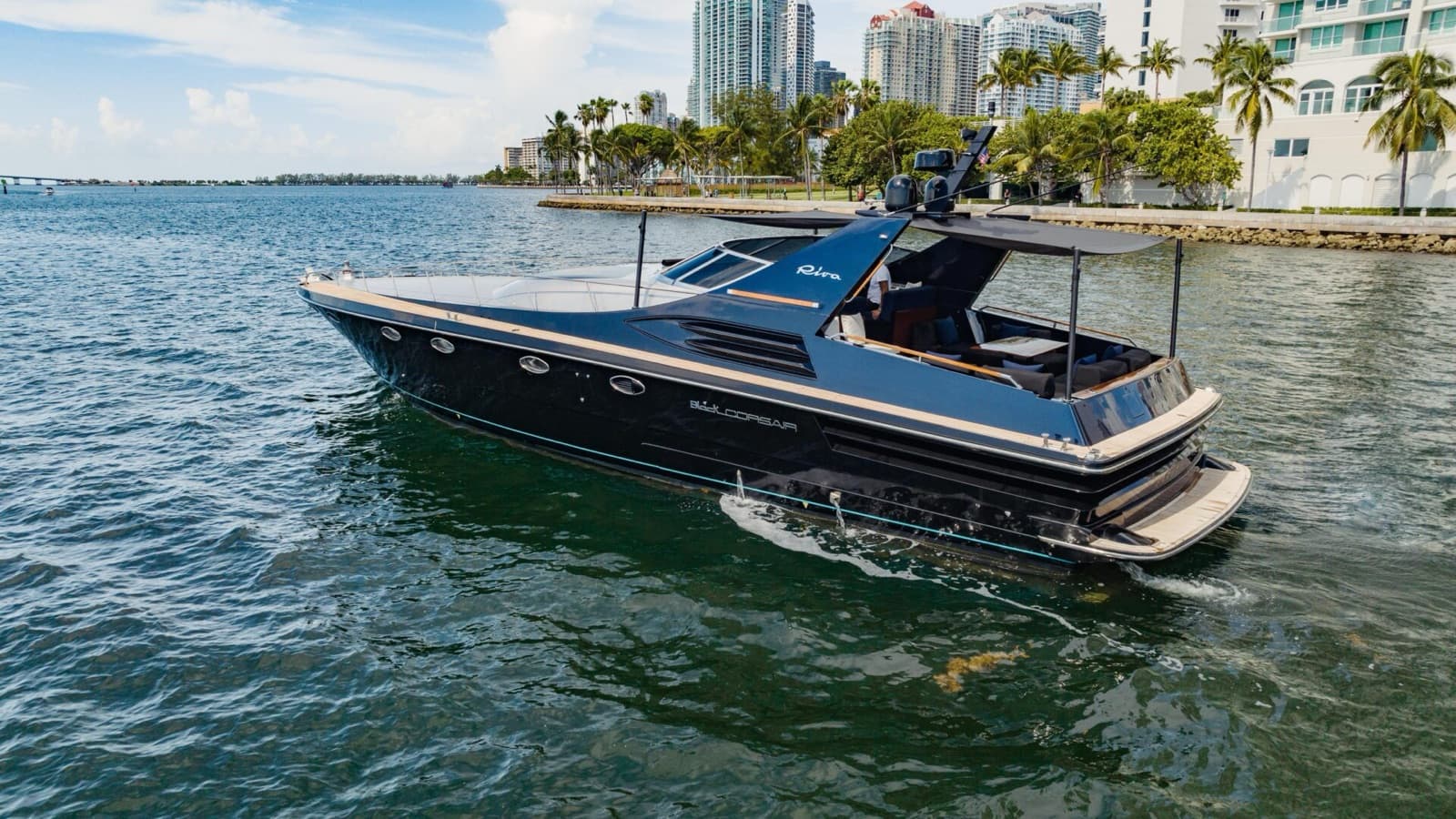 57' Riva Black Corsair, photo 4