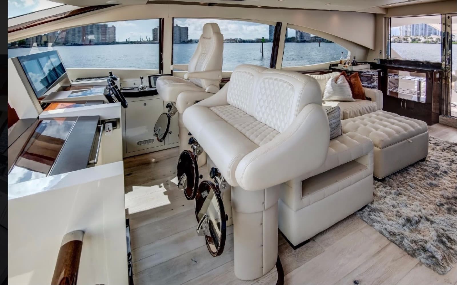 76' Lazzara, photo 10