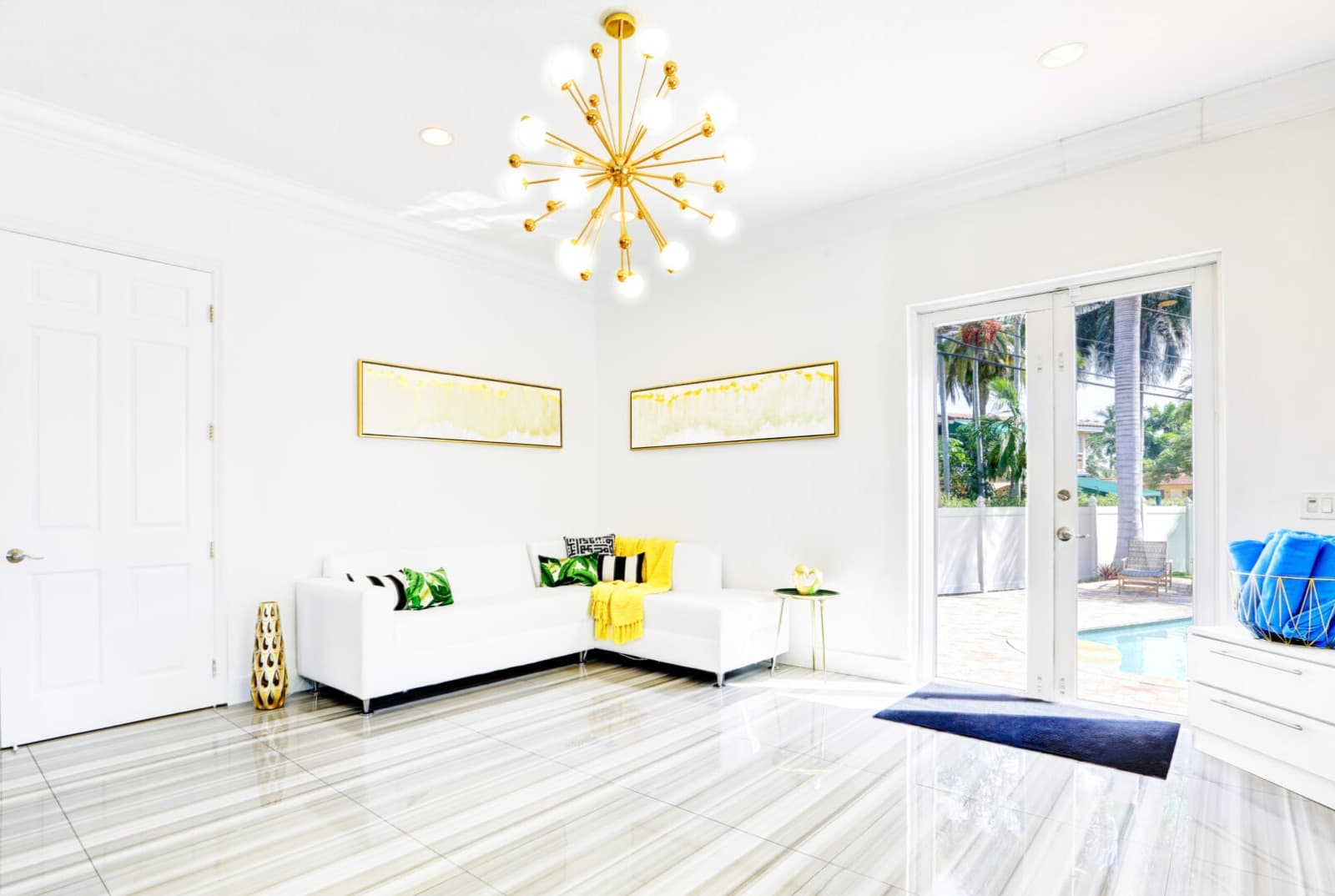 Hollywood Regency, photo 9