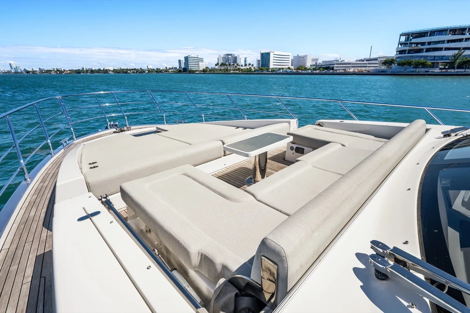 72’ Azimut S7, photo 12