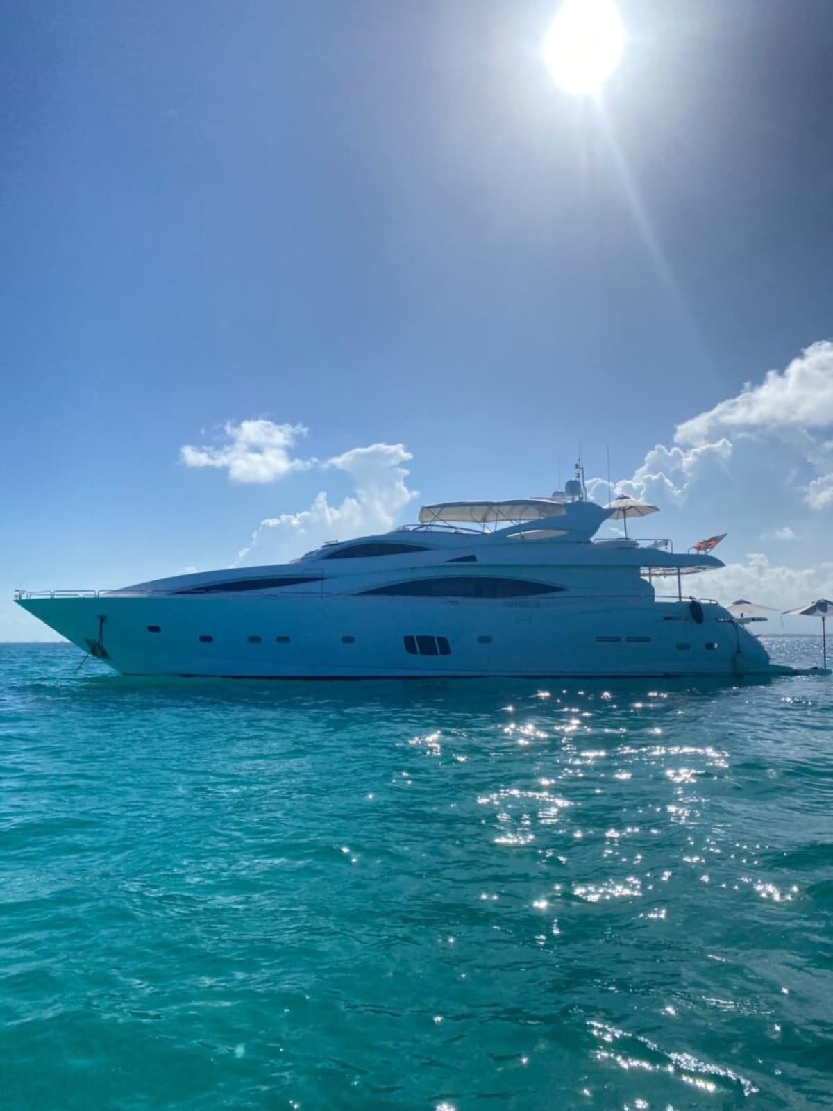 105' Sunseeker (Bahamas), photo 3
