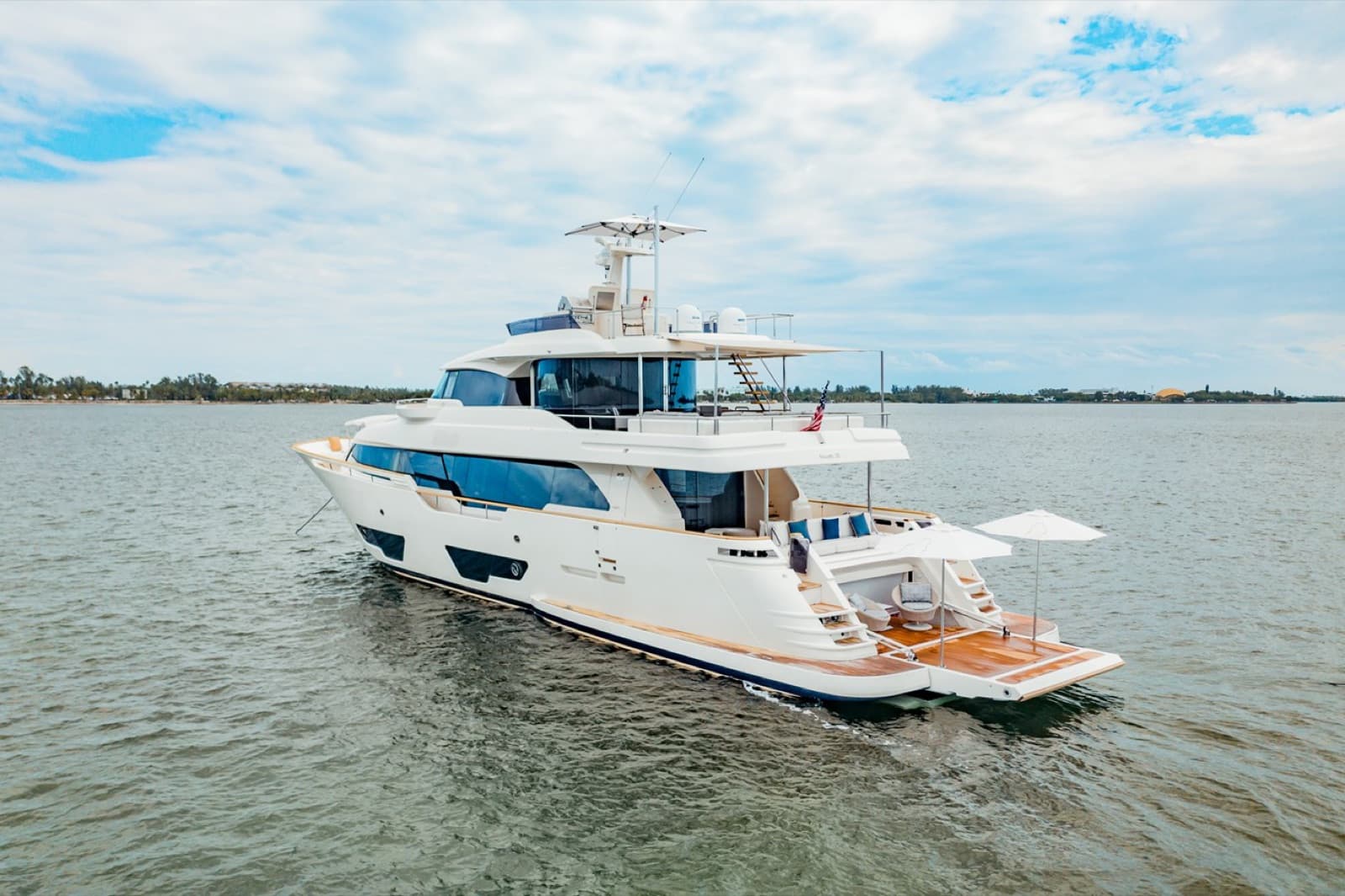 100' Custom line, photo 8
