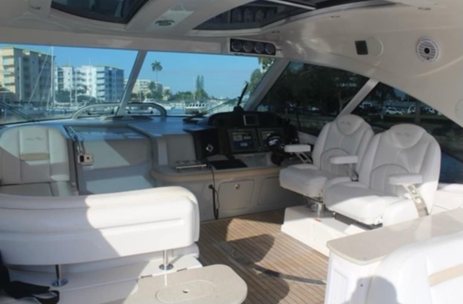 55' Sundancer, photo 9